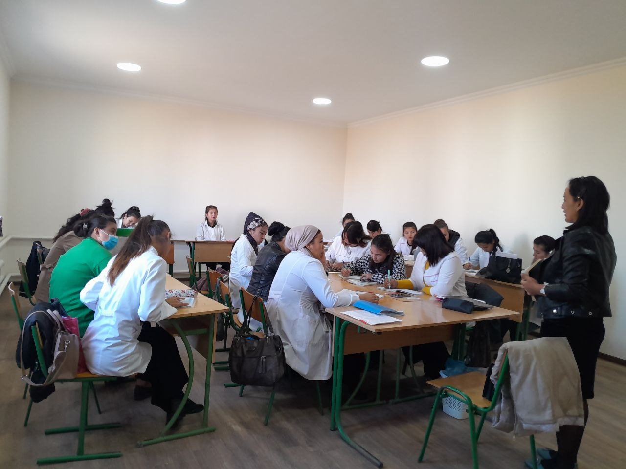 "  Bir asar tarixi " shiori ostida davra suhbati tashkil qilindi.